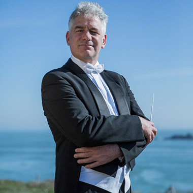 Grant Llewellyn,Directeur musical de l'Orchestre Symphonique de Bretagne
